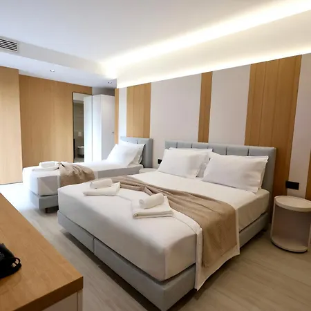 Hotel Tutti *