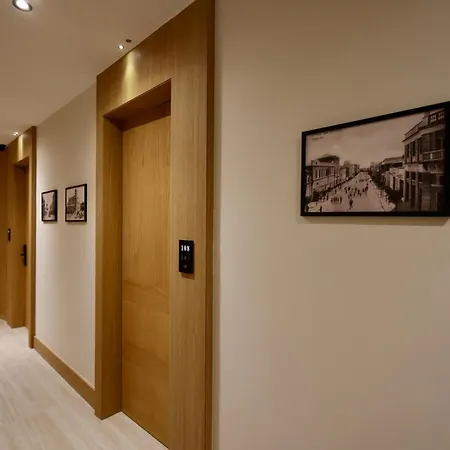 Hotell Tutti Durrës